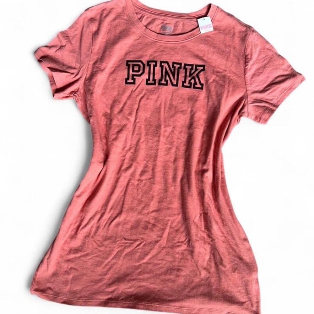 NWT Victoria’s Secret PINK Salmon Pink Tee W/ Classic Black Logo. Small.